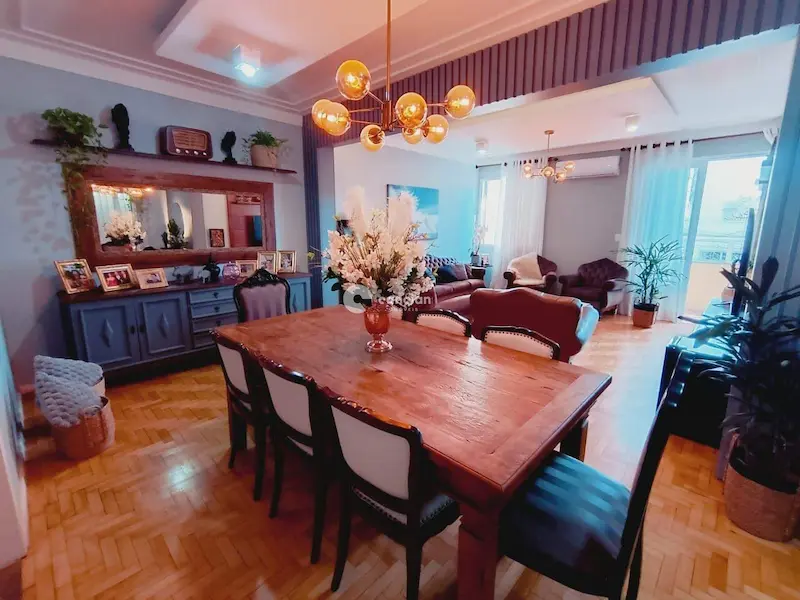 Apartamento à venda no Centro: