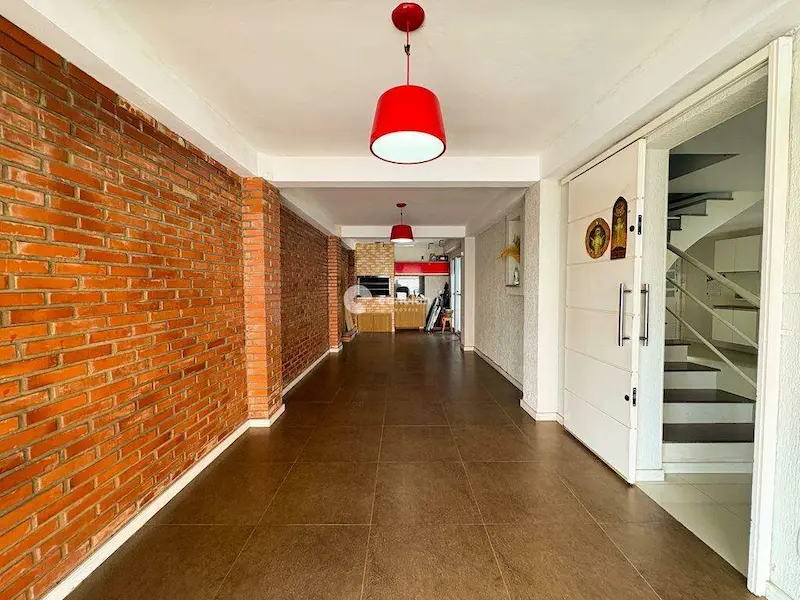 Casa à venda no Nonoai: 