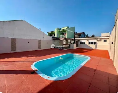 Casa à venda no Tomazetti: