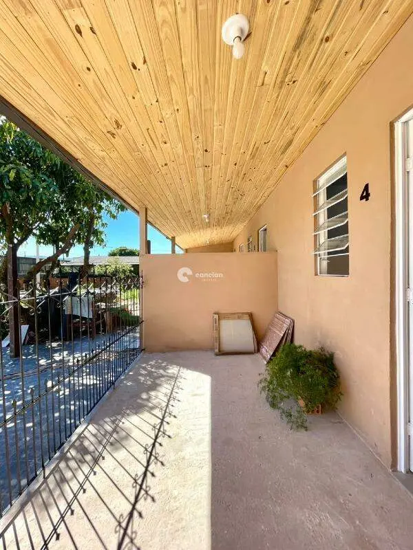 Casa para aluguel no Camobi: 