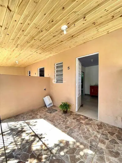 Casa para aluguel no Camobi: 