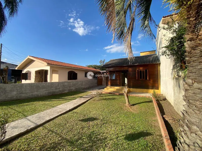 Casa à venda no Camobi: 