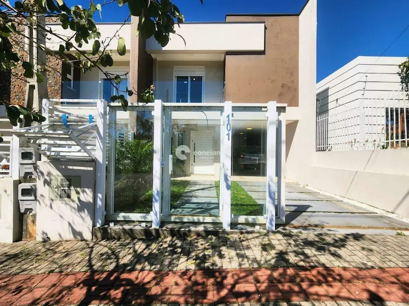 Casa à venda no Camobi: 