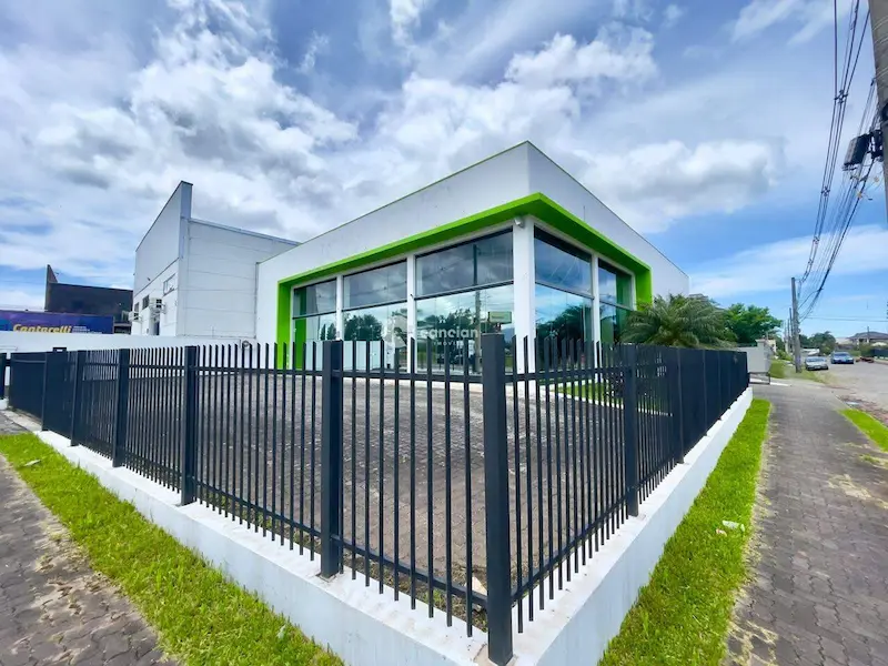 Pavilhão para aluguel no Camobi: 