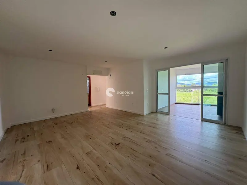 Apartamento à venda no Pé de Plátano: 