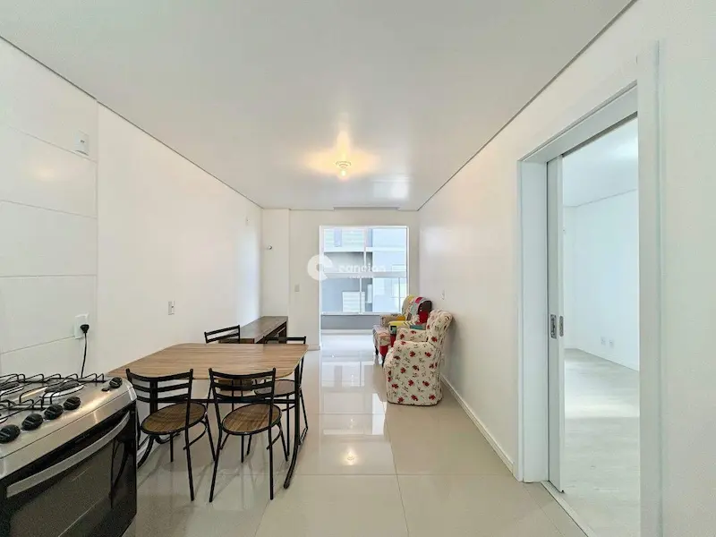 Apartamento à venda no Camobi: