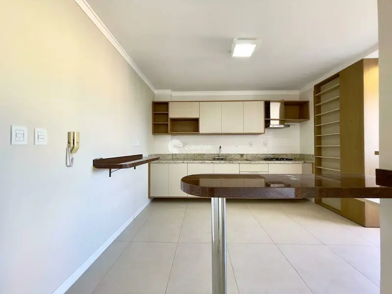 Apartamento para aluguel no Menino Jesus: 