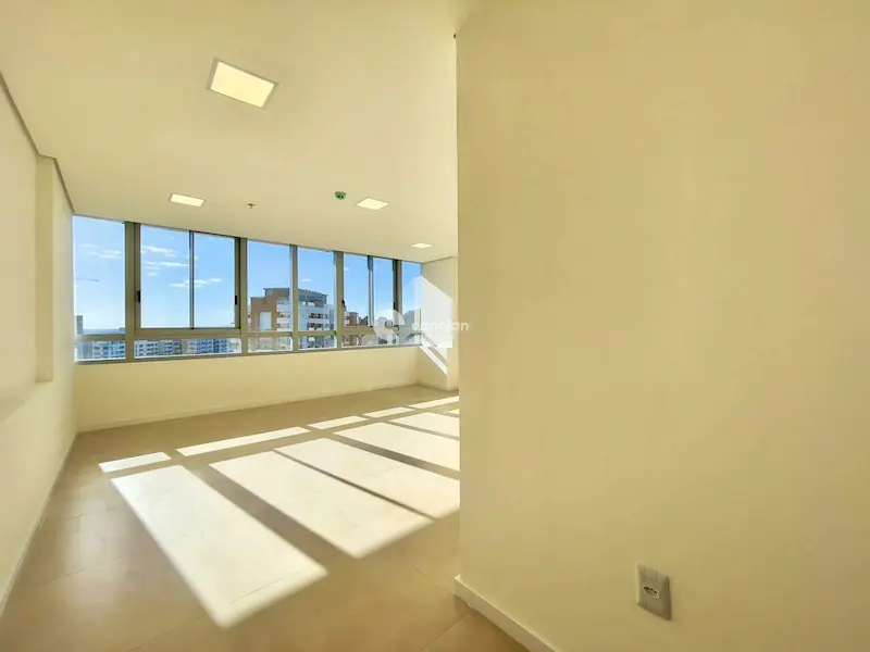Sala Comercial à venda no Centro: 