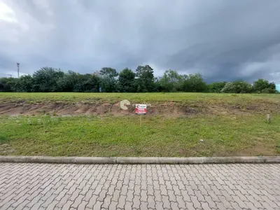 Terreno à venda no São José: 