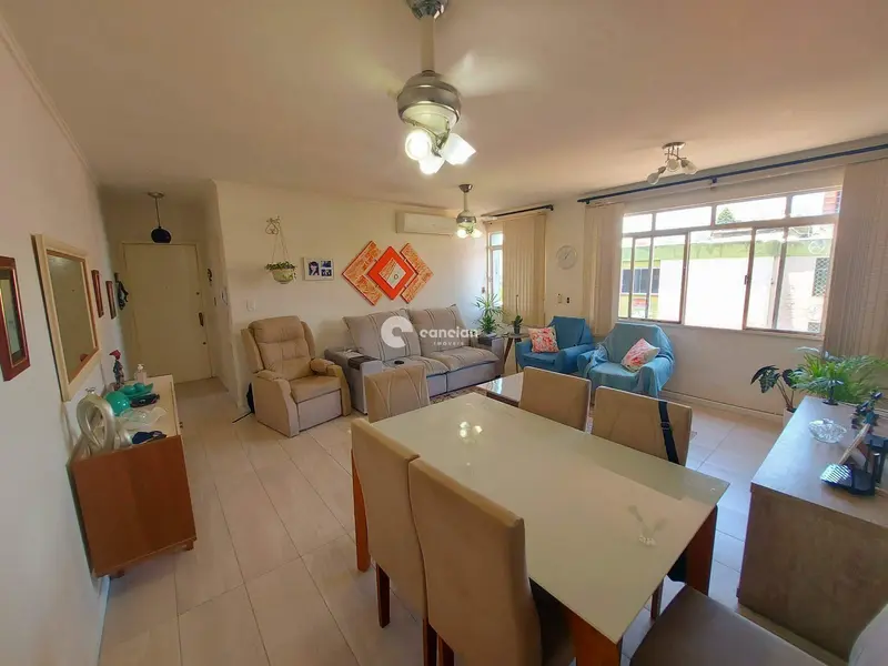 Apartamento à venda no Centro: