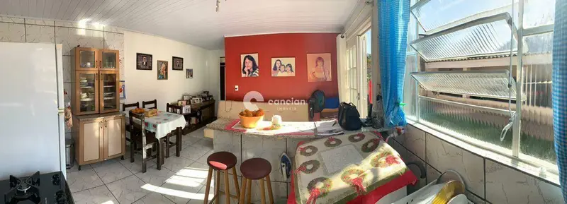 Casa à venda no Camobi: