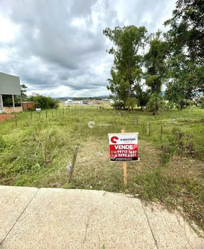 Terreno à venda no Pinheiro Machado: