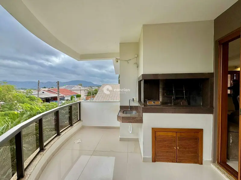 Casa à venda no Camobi: 